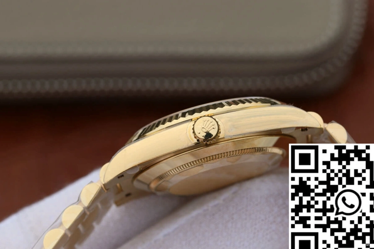 Silver Factory Day-Date Dial M228238-0008 Rolex EW 1222